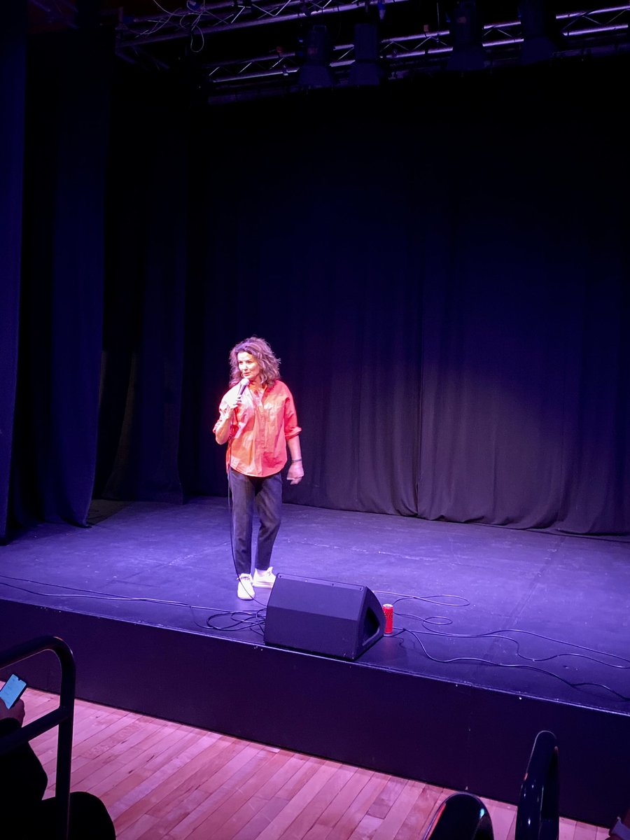 Sure what else would we be doing of a Thursday night eh <a href="/erinski01/">Erin Kennedy</a>?! <a href="/DeirdreOKane1/">Deirdre O'Kane</a> bringing the laughs to <a href="/BirrTheatre/">Birr Theatre & Arts Centre</a> #demented