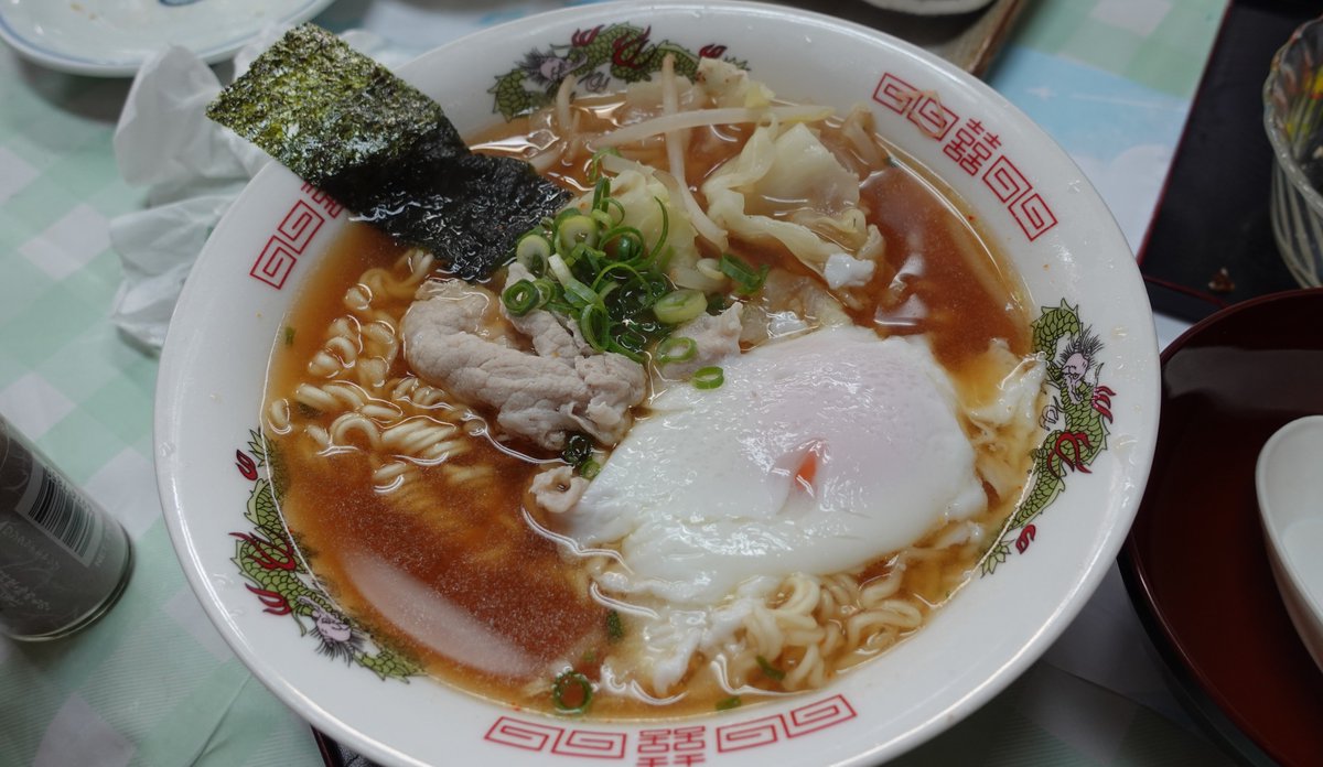 yamadera128's tweet photo. 【立ち飲みENDO】さん
☆基本情報☆
住 所:京都府京都市南区東九条烏丸町33
定休日:木曜日
営業時間:17:00~23:00
喫煙可
#京都
#立ち飲み
#遠藤書店
#激安
#せんべろ
#やまでら
#飲み歩き
#食べ歩き
#飯テロ
#kyoto
#japan
#ENOD
#sake
#書店の立ち飲み https://t.co/sQJLwEHFYw