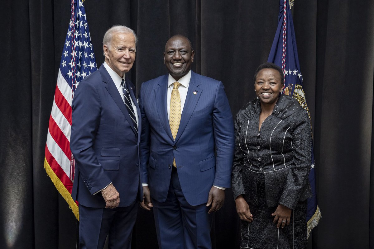 StateHouseKenya's tweet photo. Kenya will continue expanding its strategic partnership with the United States of America to advance peace and prosperity in Africa.

President @WilliamsRuto and First Lady @MamaRachelRuto at a reception hosted by the @POTUS during the 77th Session of the #UNGA, New York. https://t.co/YnJS9DXnww