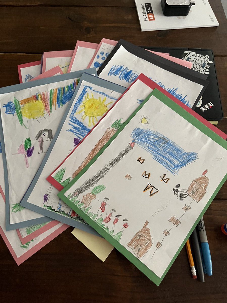 KellyLeonardLP's tweet photo. We are ready for Publishing tomorrow! @lpisd  @LPELeopards #chooseLP #illustratorUnit #kinder #WritersWorkshop https://t.co/uzl7PPir61