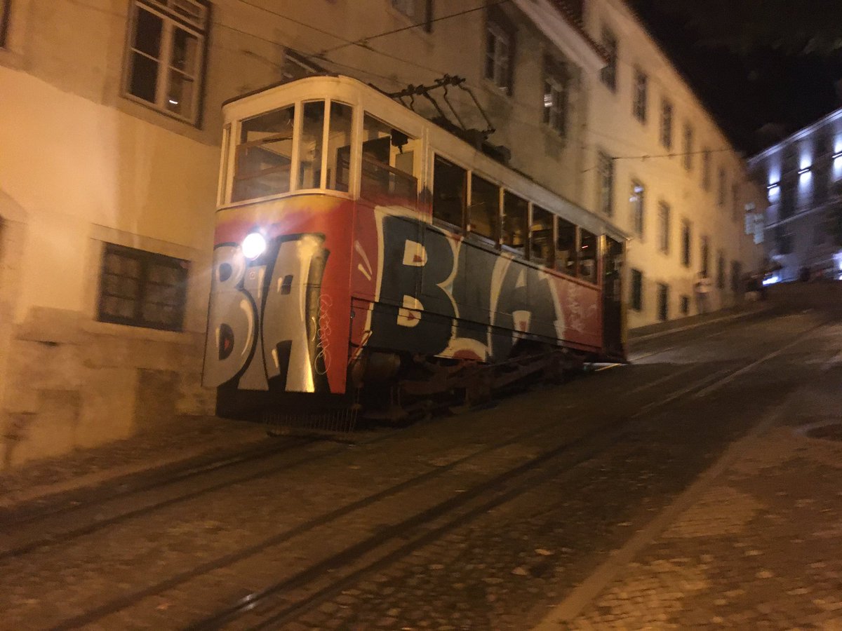 eggpickler's tweet photo. @funimag Lisbon tonight. https://t.co/QImQ2Y75hr