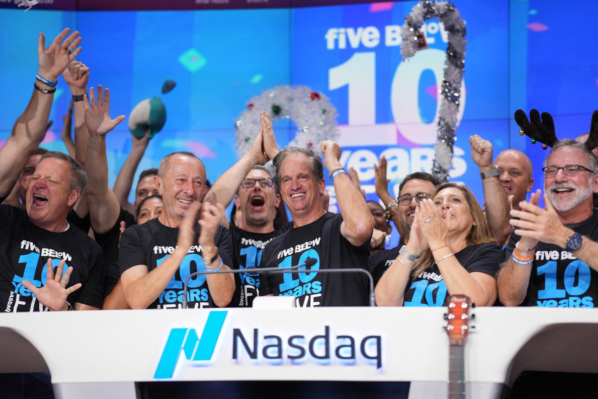 NasdaqExchange's tweet photo. Take five and celebrate @fivebelow’s 10th listing anniversary at the @NasdaqExchange Closing Bell. 🎉

As a leading high-growth value retailer offering trend-right, high-quality products, $FIVE believes life is better when customers are free to "let go &amp; have fun”. #NasdaqListed https://t.co/yOkRNMvBgu