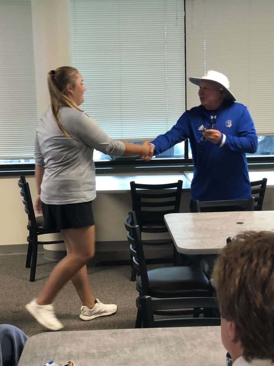 Lincoln East Girls Golf tweet media