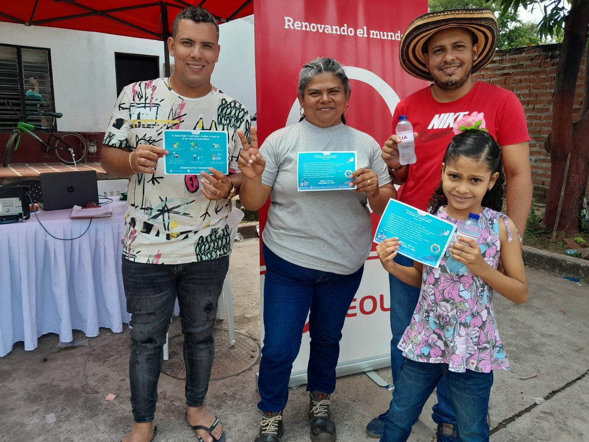 GuajiraVeolia's tweet photo. #OjoAlDato🔊 #VeoliaGuajira🏜️ brindo un punto de #Hidratación en el Festival #CunaDeAcordeones🎶 de igual forma fue un espacio para socializar tips del buen uso del #Agua&Alcantarillado💦 https://t.co/4TMCBqktQF