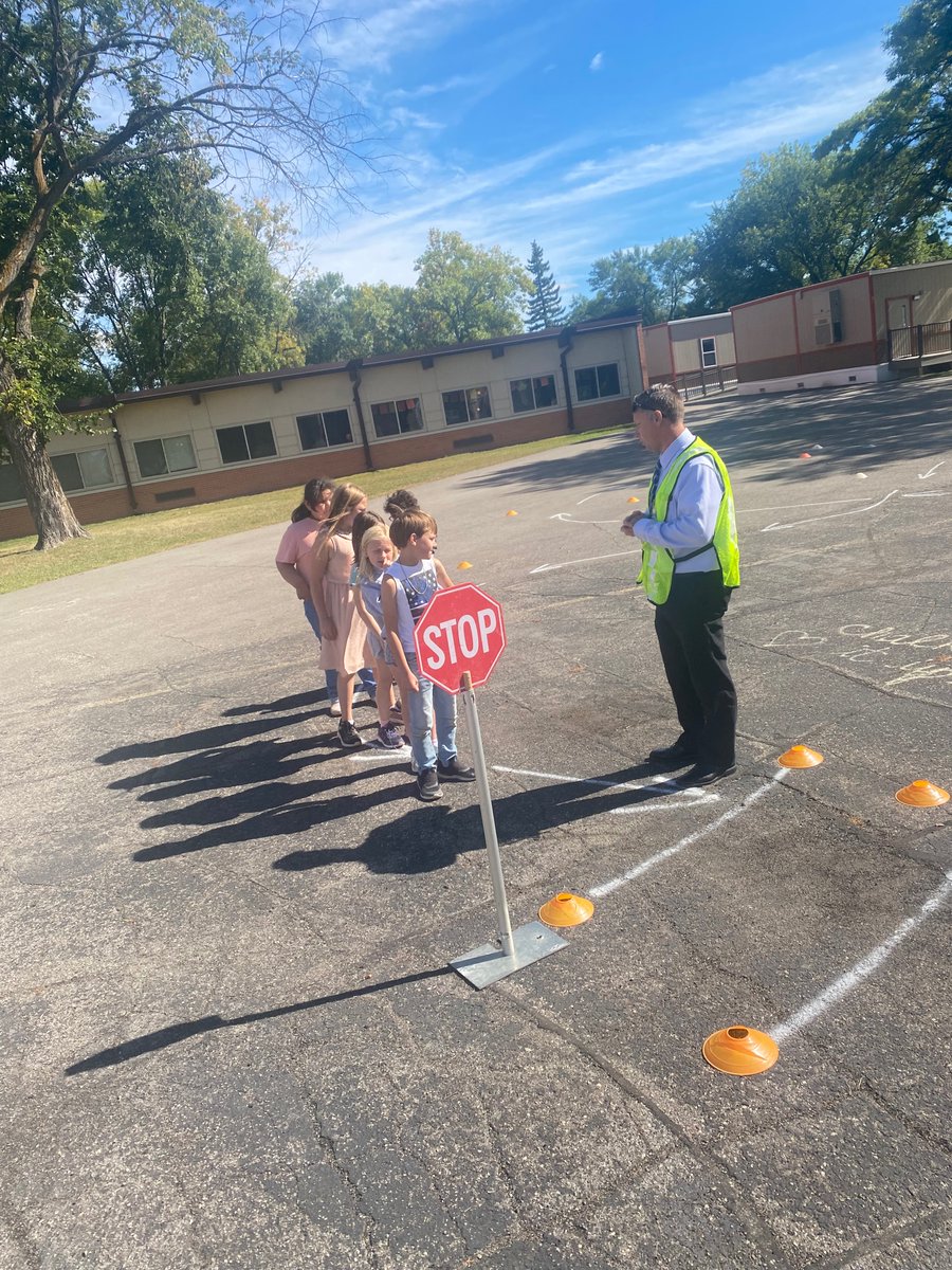 mspaintnersclass tweet media