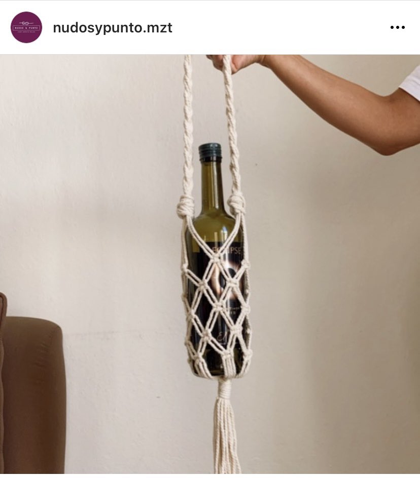 AnaCarmenQM's tweet photo. Holaaaaaa people! 🥹 Me ayudan compartiendo y dando 💙para que más personas conozcan las creaciones de mi tía ? Hace cosas hermosas 😍 https://t.co/ImzdvuEWPG