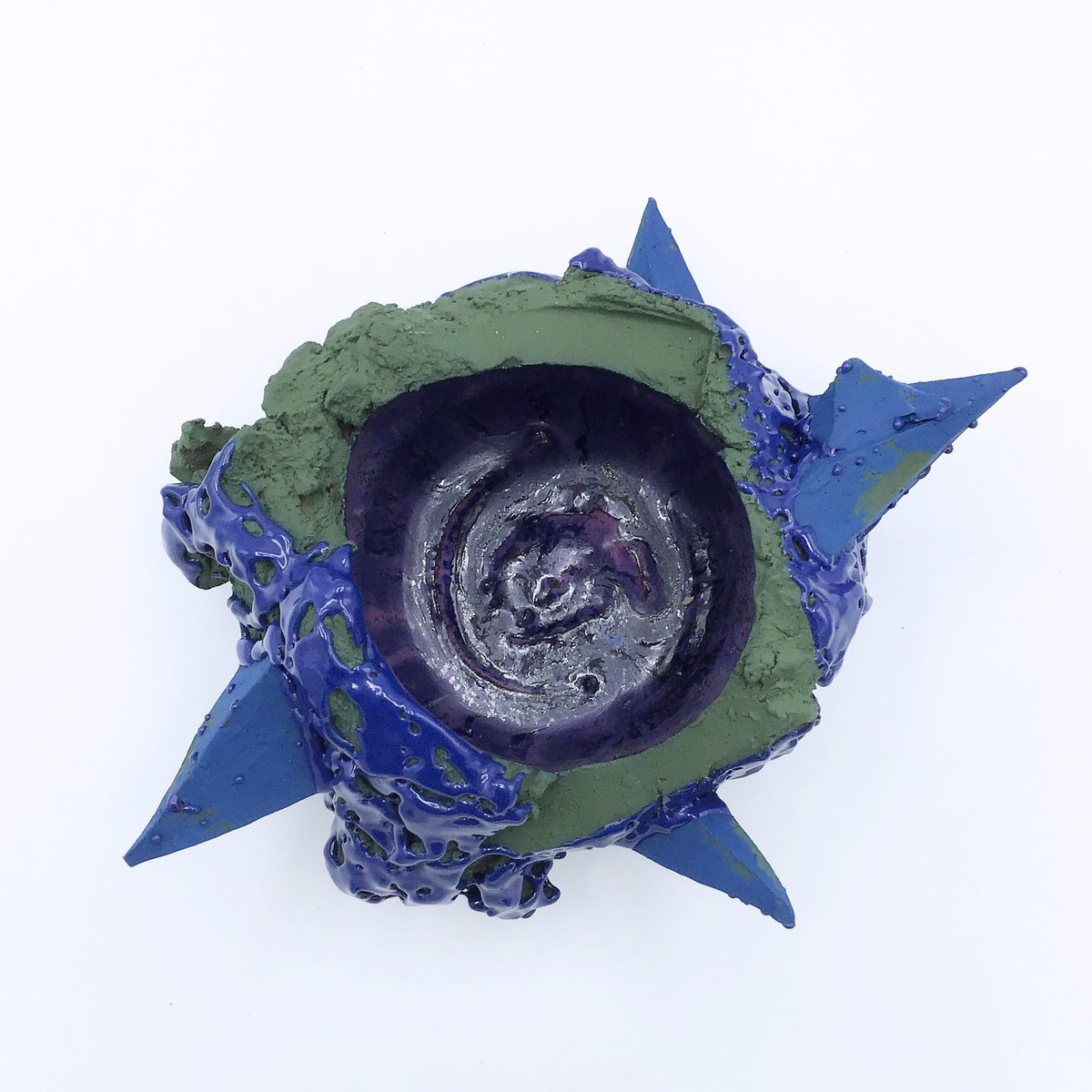 108|Contemporary tweet media