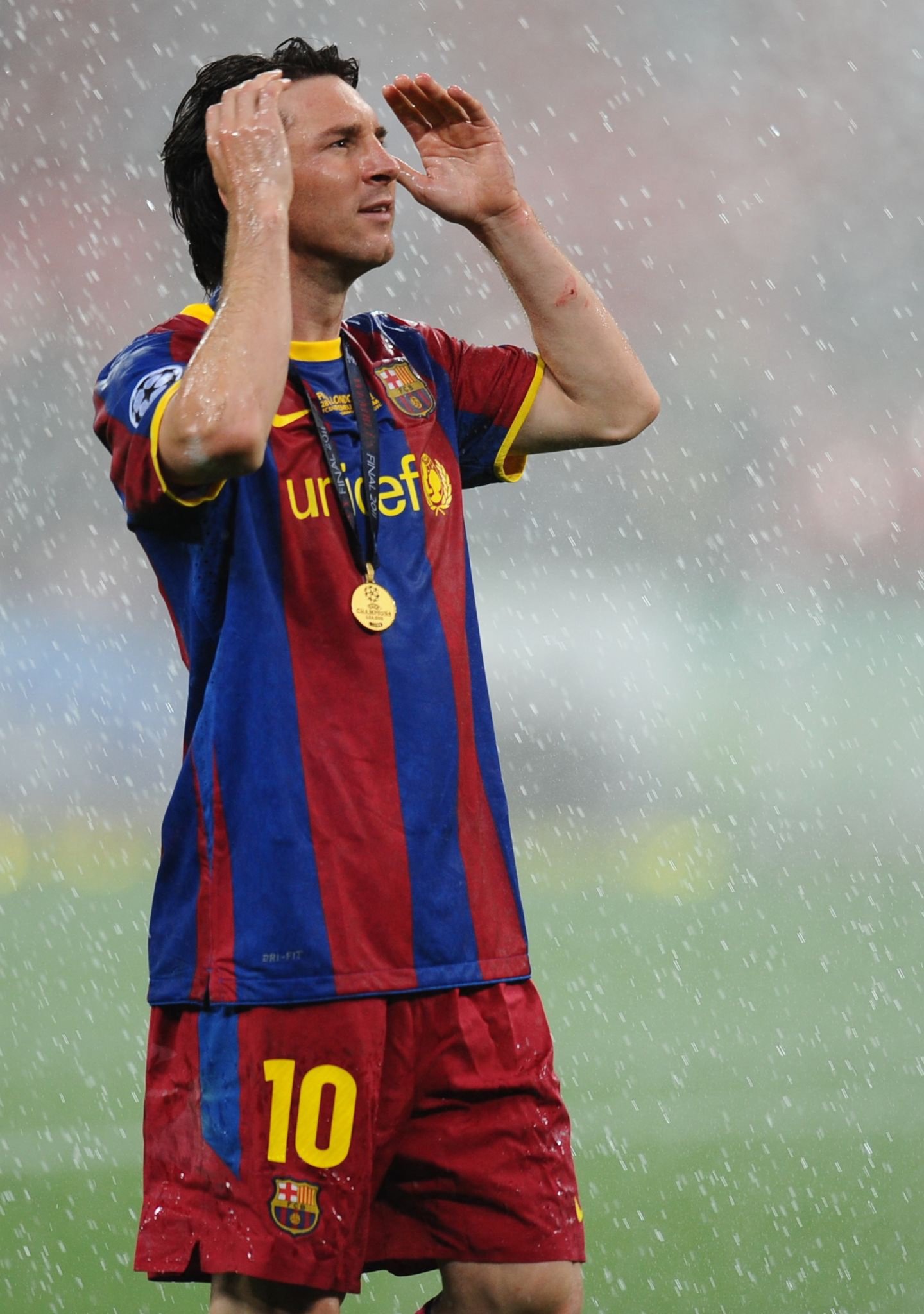 Zeko🇩🇪🇦🇷🇲🇦 on Twitter: "@F4STFATI Nah these 2 dudes clear https://t.co ...