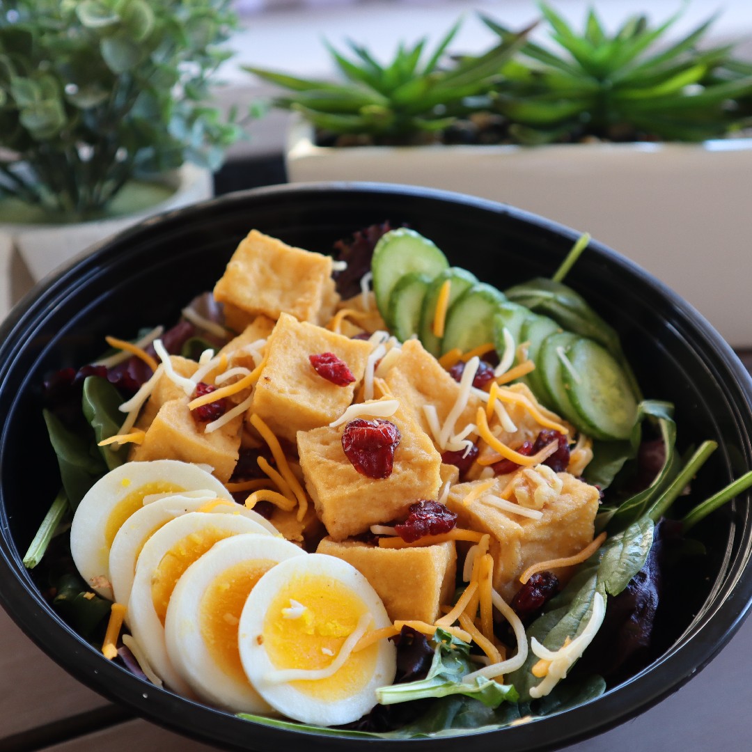 teamtenrens's tweet photo. Want something healthy? Our salads are still available for a limited time! 🥗 

Choose from Popcorn Chicken, Tofu, Shrimp Tempura, &amp; Chicken or Pork Katsu!

📍 We're open for dine in and takeout 
✔️ Click link in bio to ORDER NOW https://t.co/y9JUx66Dj3