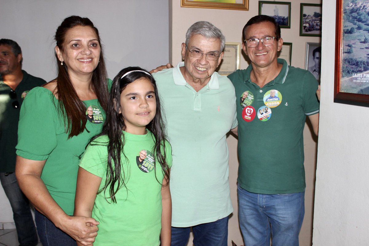 garibaldifilho's tweet photo. Agradeço o carinho que me receberam em sua casa onde pudemos conversar com seus amigos e mostrar o muito que ainda vamos fazer por essa terra.
Obrigado, Lajes!💚
#RespeitaASuaHistoria #GariFederal #GaribaldiFilho #RioGrandeDoNorte #ToComGari #GariTaON #MDB #MDBrn #BACURAU https://t.co/VbV9MLZd5L
