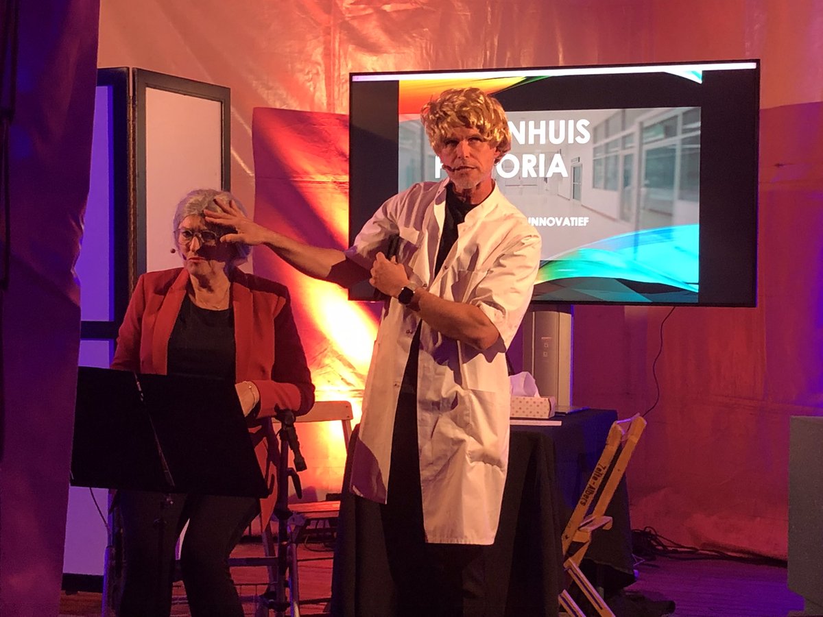 De dag dat ik afscheid heb genomen van mijn werk als verpleegkundige een feestje #HBO-Vestival. Dat is mooi afsluiten!Gezellig, interessant en mooie gesprekken.