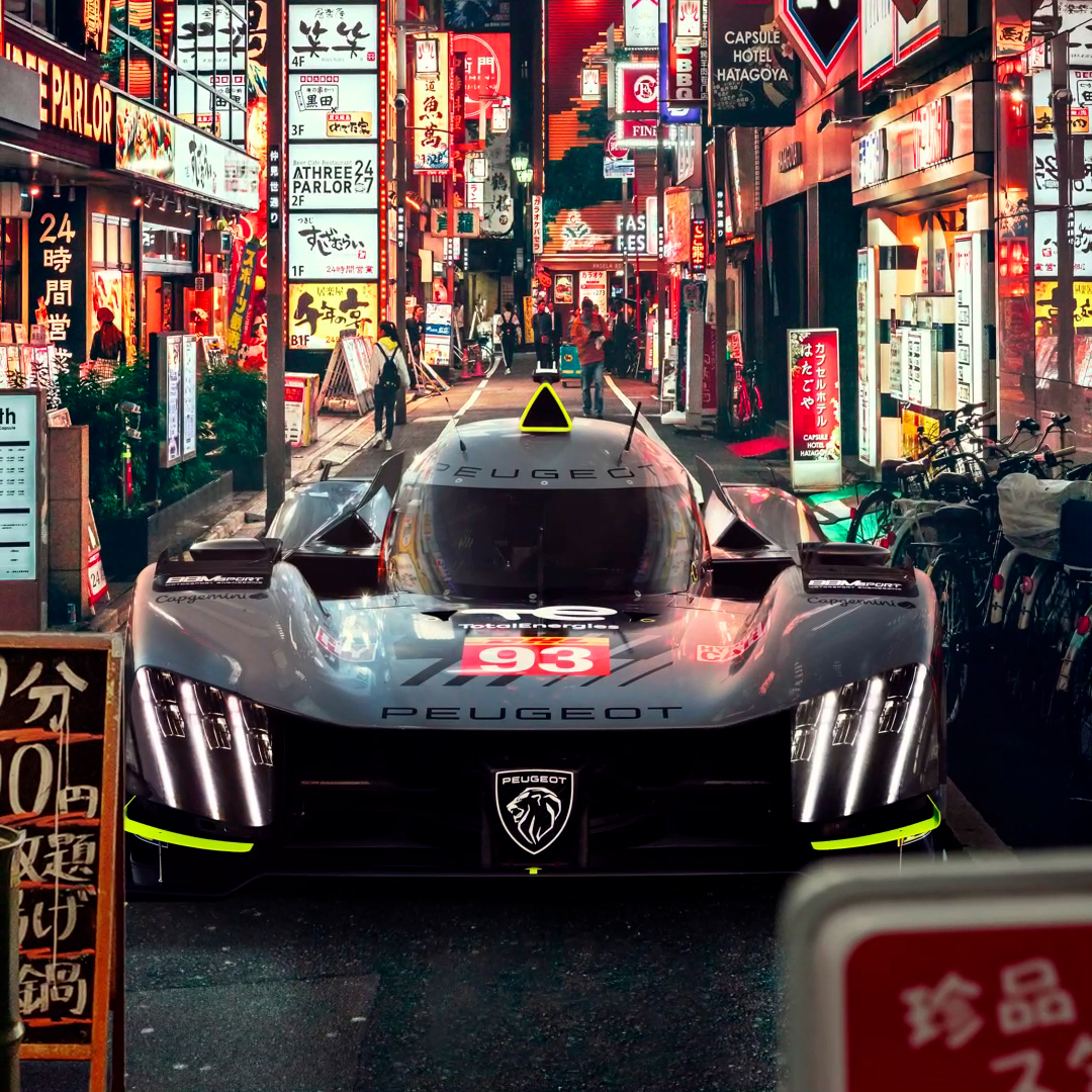 Perfecto para la pista… no tanto para la calle.
#Peugeot9X8