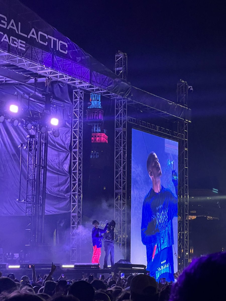MarianaShango's tweet photo. @KiDCuDi cudiiiiiiii I drove 3 hours away from Detroit to Cleveland to watch you perform! best night of my life thank u https://t.co/boL5JGBcrS