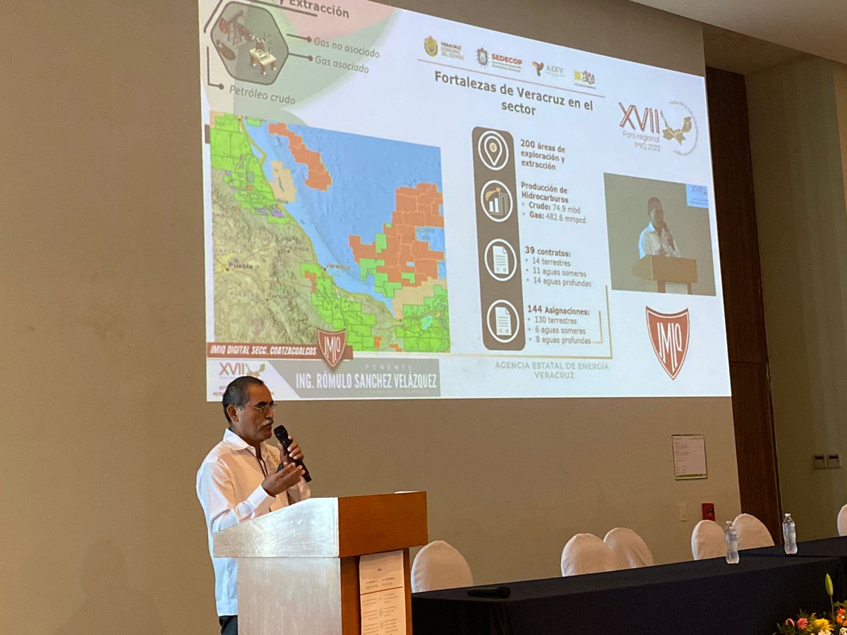 aenergiaver's tweet photo. En representación de la Secretaría de Desarrollo Económico y Portuario, participamos en en el XVII Foro Regional IMIQ 2022, donde presentamos la Prospectiva Económica del Sector Energético en Veracruz.
@CuitlahuacGJ @GobiernoVer @SEDECOPVer #IMIQ https://t.co/Go58ufSJqG