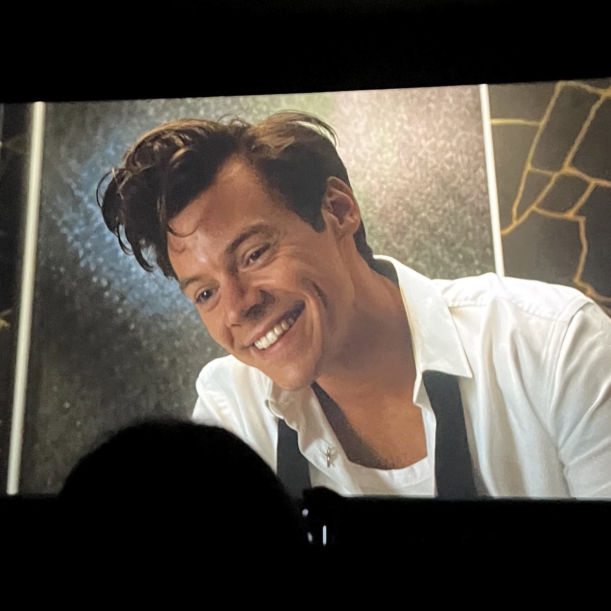 stylesgrf's tweet photo. #DontWorryDarling
nicolò questa                      NO STA
è la felicità                          CAGATA https://t.co/su1JJZWjvf
