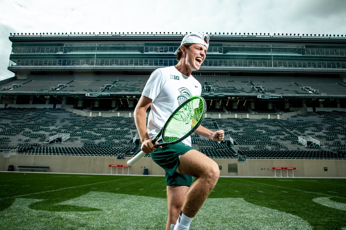 MSU_MTennis's tweet photo. Mood because another tournament weekend starts TONIGHT 😎

🥎 Farnsworth Invitational | Princeton, N.J.
🆚 ODU (9/22)
🆚 LSU (9/23)
🆚 Princeton (9/24)
🆚 Penn (9/25)

#GoGreen https://t.co/RMTbIEi7YO
