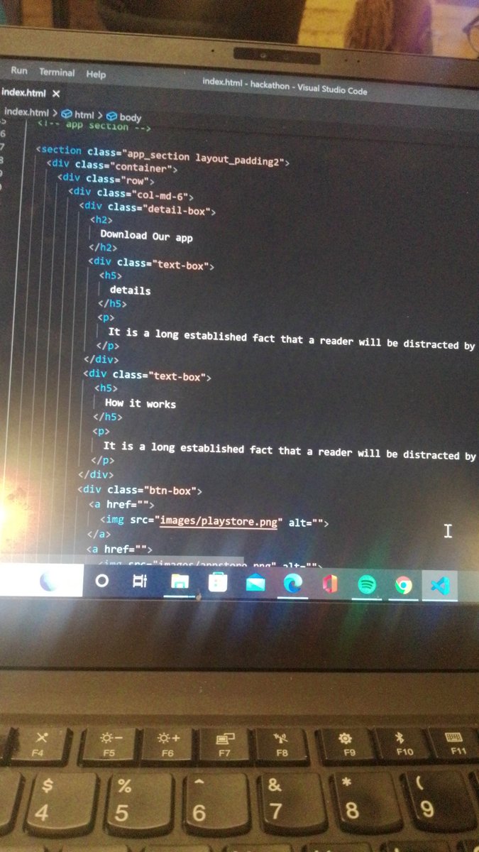 NabongoSharon's tweet photo. 24hrs of coding, 
It's going down🎉
#italanta
#lakehub academy
#elewa
#podii https://t.co/Sf8iUOjj2q