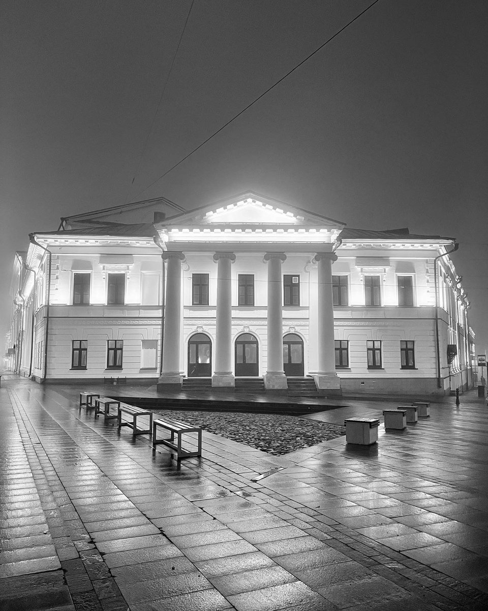 dimmitdim's tweet photo. Будущее в тумане
#туман #вечер #ночь #площадьминина #нн #ннов #нижнийновгород #fog #night #evenng #nn #nnov #nizhniynovgorod https://t.co/zczwlFVKdW