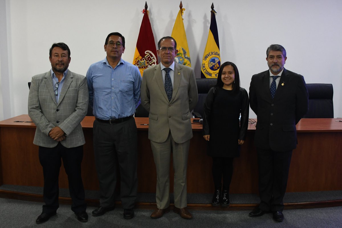 upsalesianaec's tweet photo. 🗞️Se realiza la inauguración del #Curso "Gestión de la Web 2.0 para contenidos Educativos", iniciativa que se realiza dentro de los programas de #EducaciónContinua que oferta la #UPS para docente de la Federación de Establecimientos Educativos Católicos #FEDEC.
#UPSCuenca 💙💛 https://t.co/30HgYinR2J