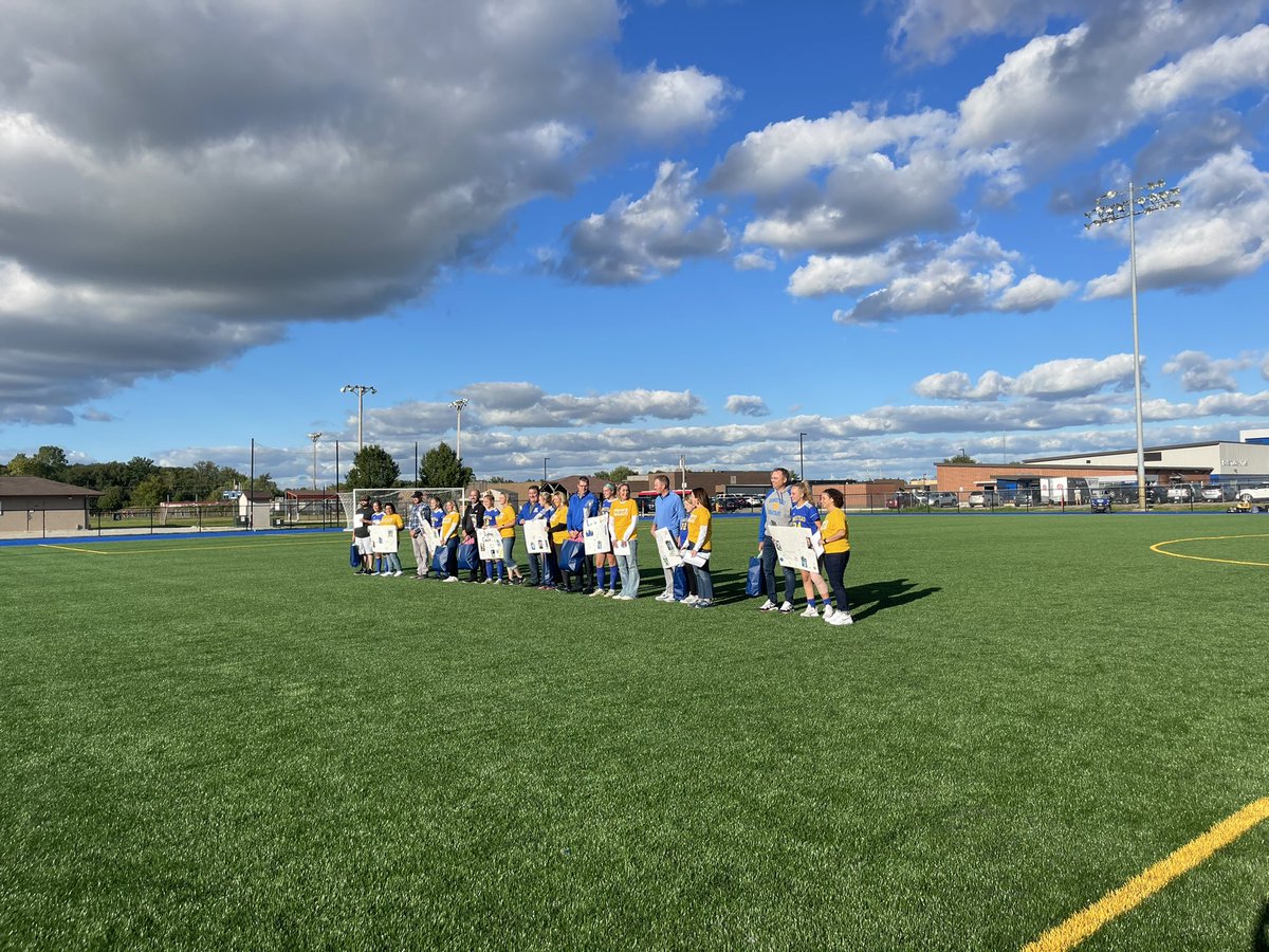 Happy senior night!! Congratulations to you all! We love you! 💙⚽️