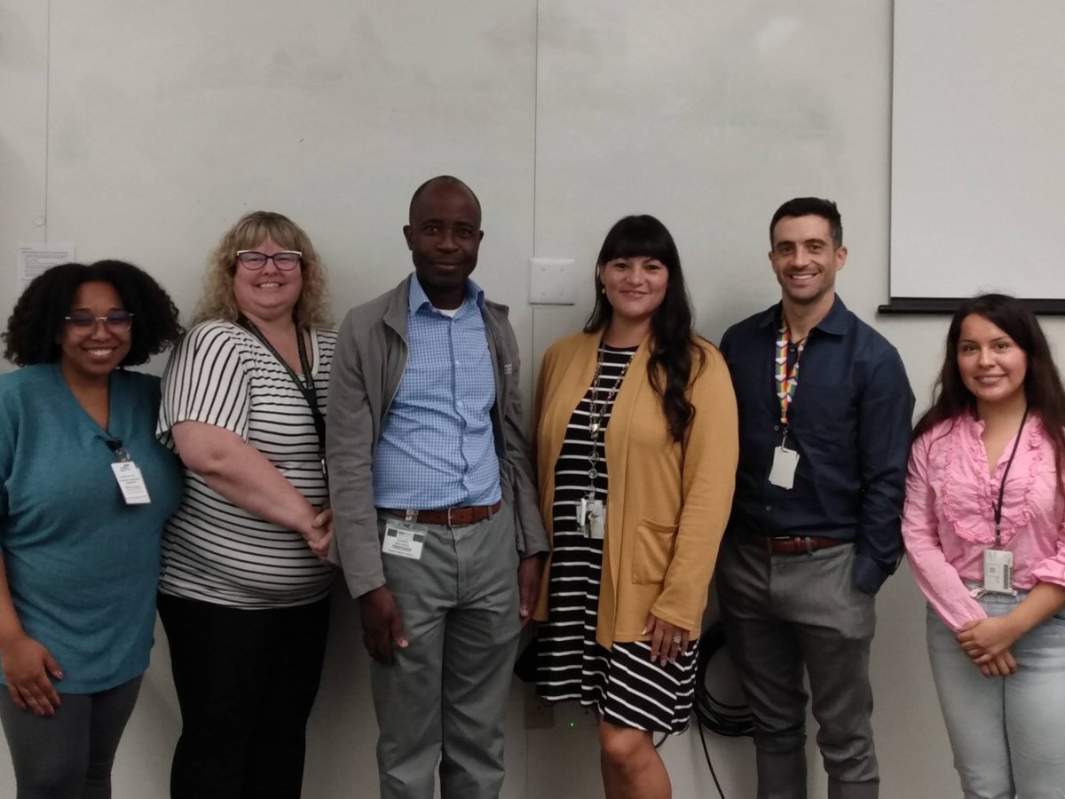 WashUMedMEDA's tweet photo. Amazing kickoff to our #MEDACareerSeminarSeries with Dr. @GMbalaviele! 

Enjoyed seeing #MEDAMentors #MEDAMentees &amp; meeting new ones.

#SaveTheDate Oct. 27 @dr_smith_am! 

@CaseyKaterndahl @JessSFisher @Agriffithebiol1 @ElizabethJDiaz9 @WashUMedODEI @WUDeptMedicine https://t.co/awFDM7fn23