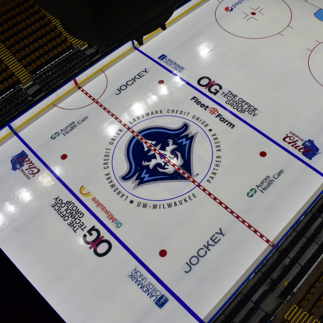 The best logo in <a href="/TheAHL/">American Hockey League</a> looks pretty good at center ice, dontcha think? 😏
