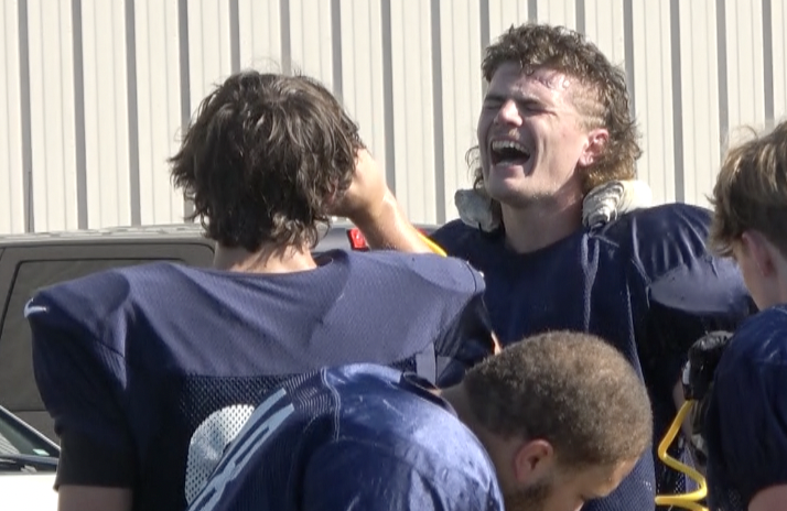 Channel1450com's tweet photo. PREMIUM - Mic’d Up: Rochester Lineman Grant Wisecup Takes Us Through Practice As the Rockets Prep For Glenwood in Week Five https://t.co/yE3EmOykTh https://t.co/fjZsT4fO8k