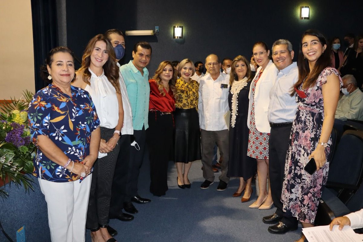 TE_TABASCO's tweet photo. La Presidenta @magochaea y el Magistrado @rileymata, participaron en la ceremonia de inauguración de las Jornadas por la Transparencia, organizada por @itaiptabasco; asistieron Dra. Karla Cantoral Domínguez, @narvaezosorio, @JulietDelrio, @bl_ibarra @Patricia_ITAIP @Edith_ITAIP. https://t.co/mFQ7wO2bhh