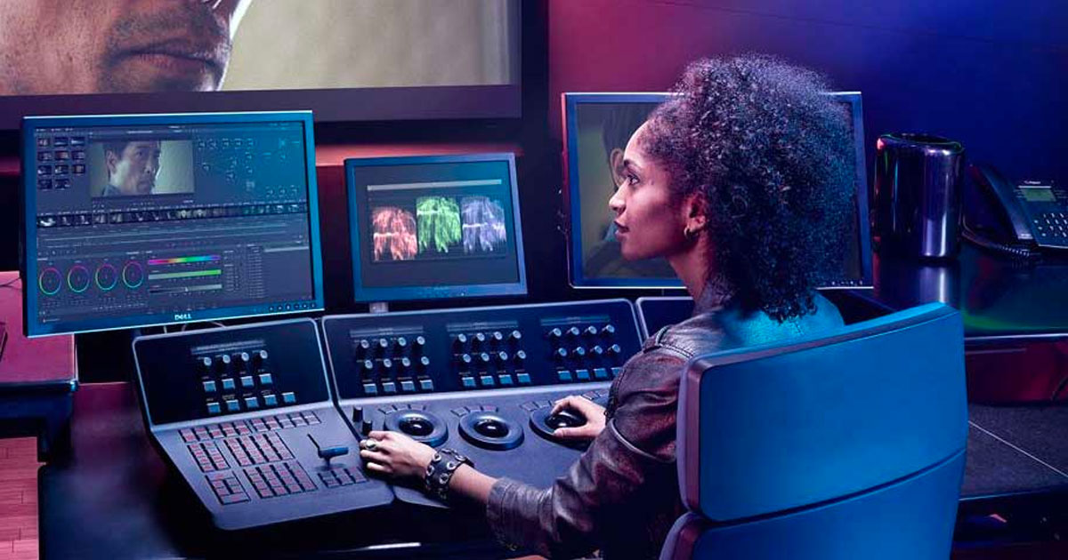 digistor_shop's tweet photo. Hollywood's most powerful colour corrector - @Blackmagic_News DaVinci Resolve Studio 🔥
Combined with professional non-linear video editing so you can now #edit, #colourcorrect, finish and deliver all from one system.
Shop now - https://t.co/riLyzXEZhq https://t.co/NMhnsFu630
