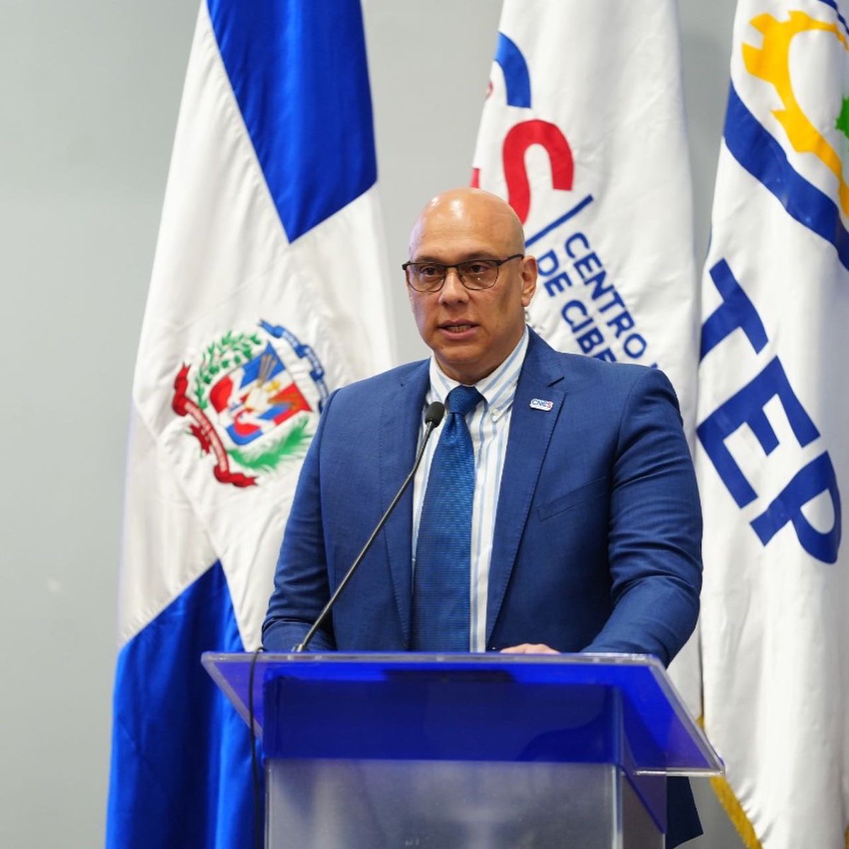 InfotepRD's tweet photo. #INFOTEP y el Centro Nacional de Ciberseguridad (CNCS) firmaron un acuerdo con el objetivo de impulsar desde sus respectivos ámbitos de competencia institucional, una cultura nacional de ciberseguridad que se fundamente en la protección efectiva del Estado dominicano. https://t.co/00O23ESiIJ