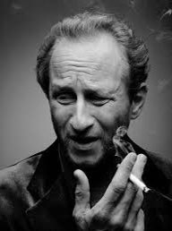 Happy birthday Benoît Poelvoorde. My favorite film with Poelvoorde so far is 3 coeurs. 