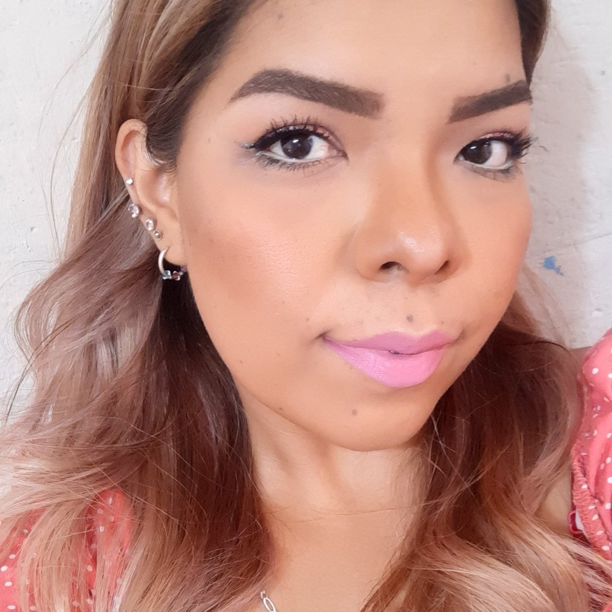 YuliHernandezT's tweet photo. #NuevaFotoDePerfil https://t.co/g7qTIaOkhb