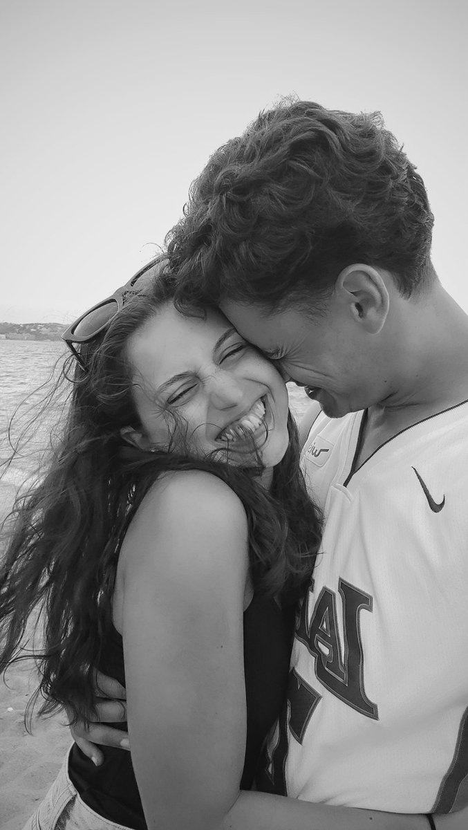 cristtianafonso's tweet photo. 2Y 🦘🖤 https://t.co/puSOY6NMi9