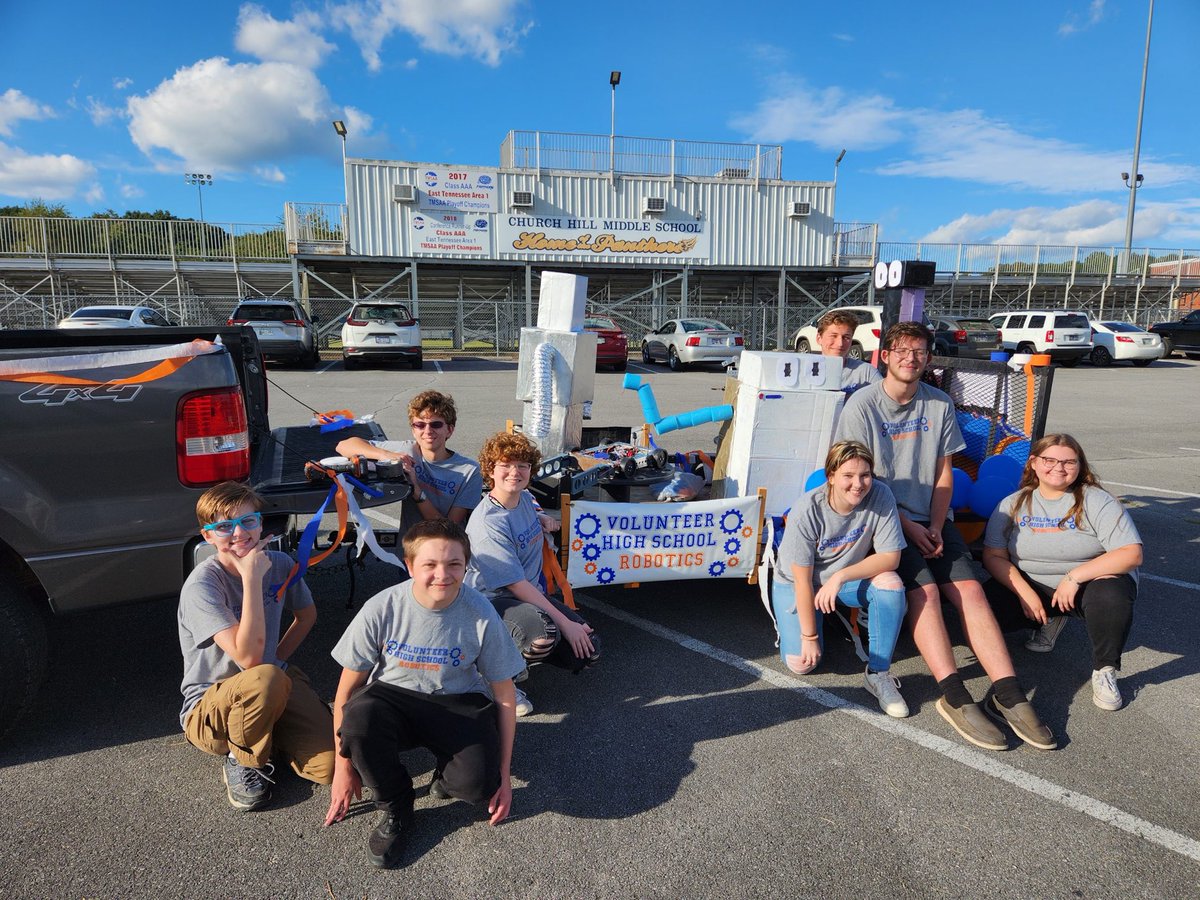 sciencediva00's tweet photo. ⁦@glsturgill⁩ Here’s a great looking group of kids! https://t.co/oVm9N2VR4a