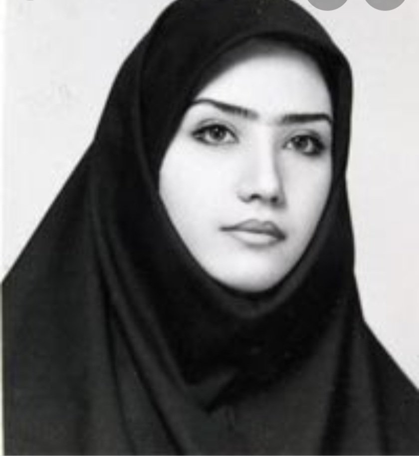 Mansoureh_Ro's tweet photo. برای ترانه موسوی که مزدوران جمهوری اسلامی دزدیدنش، بهش تجاوز کردند ، استخوان هایش را خورد کردند و جنازه اش  و به آتش کشیدند 
#Mahsa_Amini 
#OpIran https://t.co/v9qvIxYk5Q