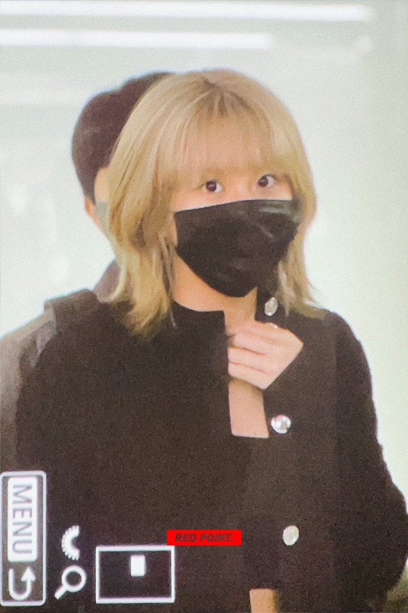 REDPOINT423's tweet photo. 220923 LIN

#채영 #CHAEYOUNG #チェヨン #TWICE https://t.co/8qbinqmrGX