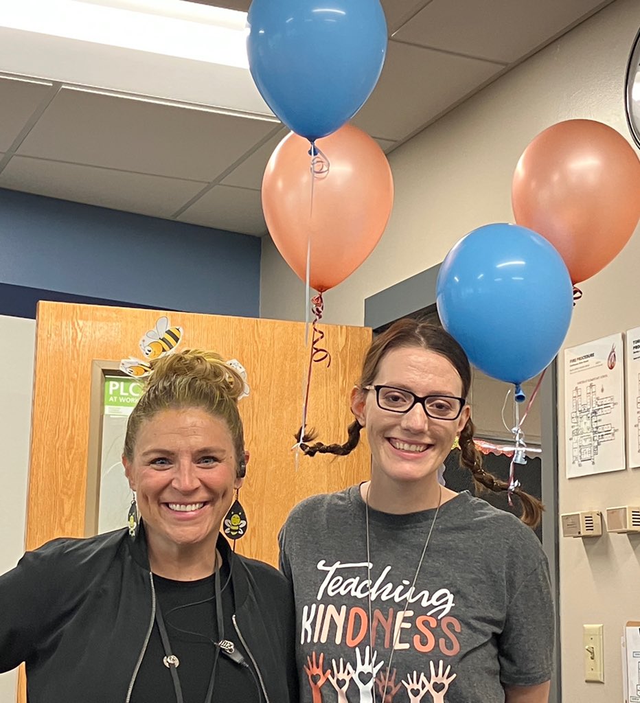 Fun Hair Day! 🐝 🎈