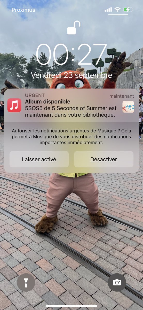 SunnyLine4's tweet photo. OKAY BYE SEE YOU IN AN HOUR IF I SURVIVE #5SOS5 #5SOSONO https://t.co/n5mq77MSL7