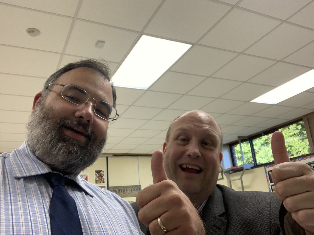 Another great open house night with my good friend <a href="/CesareAustin/">Austin Cesare</a> at #foranhigh!! <a href="/ManeStMirror/">Mane Street Mirror</a>