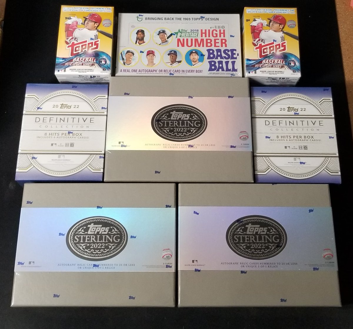 UndergroundBrks's tweet photo. *PREVIEW*
The most "high end" break I've ever offered.
Tomorrow 10 AM CST only on https://t.co/ir5dqdnx3Q
Price preview included.
Set your alarms or whatever the professionals say.
It's gonna be INSANE if we can pull it off!
#ToppsSterling #ToppsDefinitive #18ToppsUpdate https://t.co/bZPWJfkxJZ