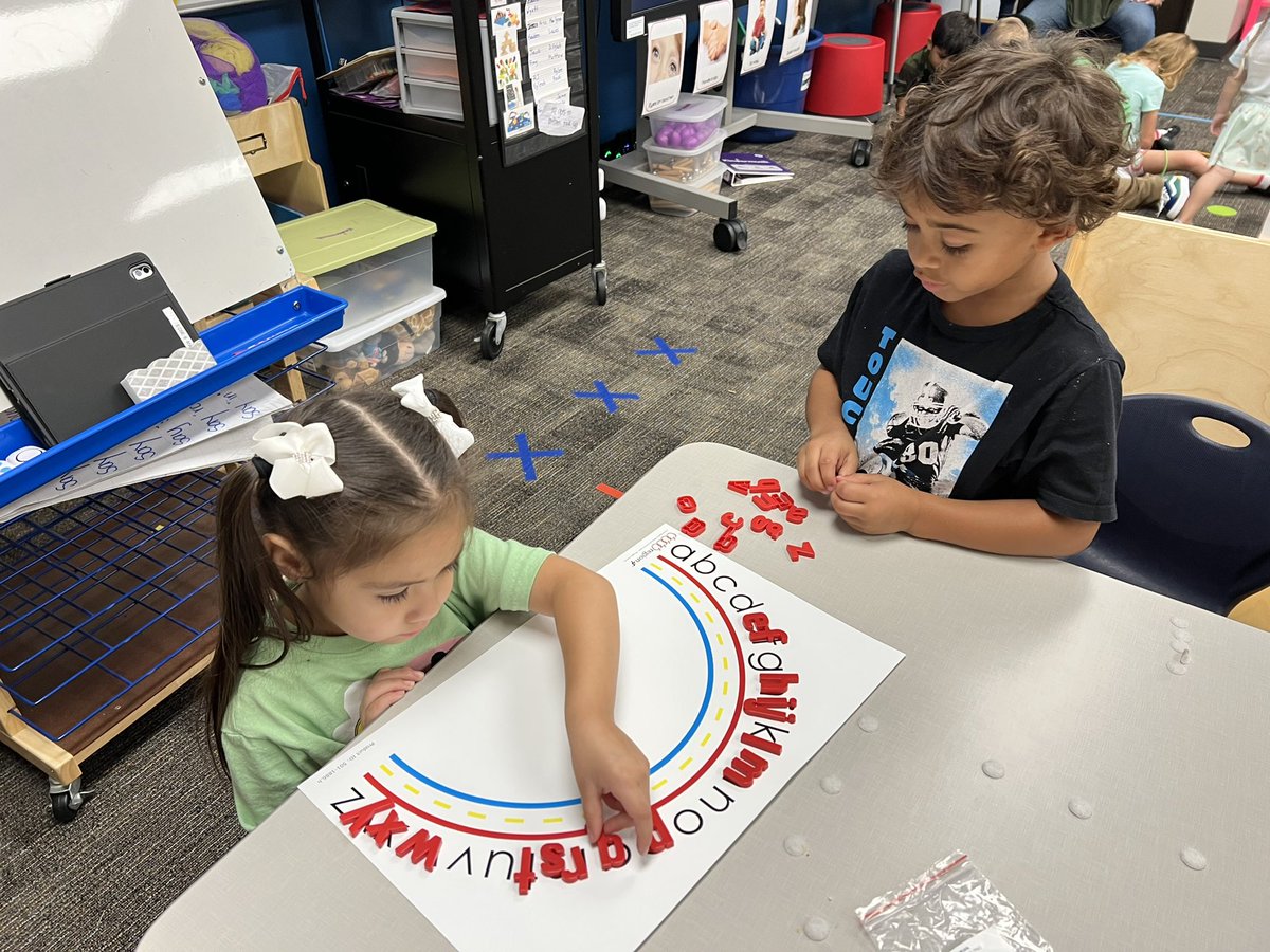 SLCwithmsP's tweet photo. Teamwork in literacy centers!🥰 thanks @Region4ESC for the alphabet arcs and manipulatives! #mustangsLEAD @cyfairMillsap https://t.co/BzgbFi3nfu