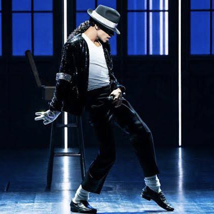 Geeky_ng's tweet image. When it comes to being an entertainer, I don’t think any other is greater than Elvis Presley and Michael Jackson.