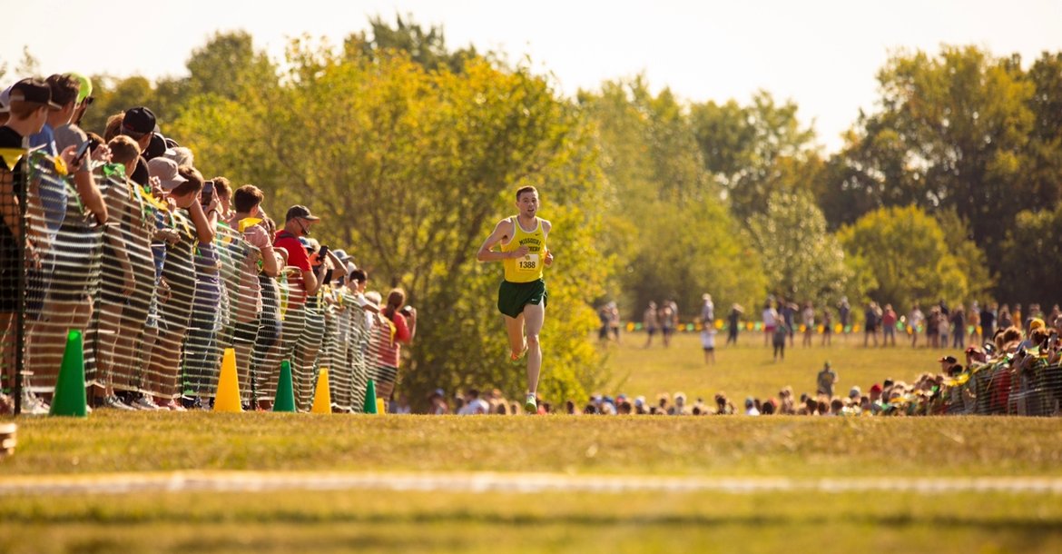 33rd annual Southern Stampede | 2,800 participants, 85 high schools and 59 colleges. The MSSU men's team took the title, while Gidieon Kimutai and Ryan Riddle finished 1st/2nd. For more photos of the days events, click here: flic.kr/s/aHBqjA7RwB
