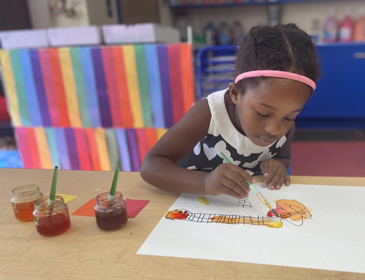 Nina Chamberlain tweet media