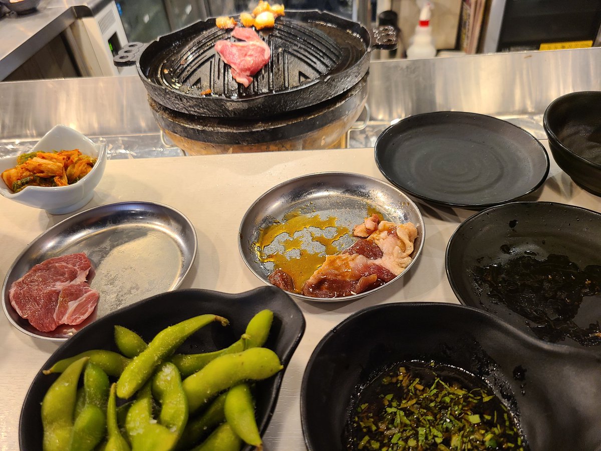 pandg1002's tweet photo. 映画「Lamb」を見る前にラム肉食うやつ https://t.co/xcNmkde0d7