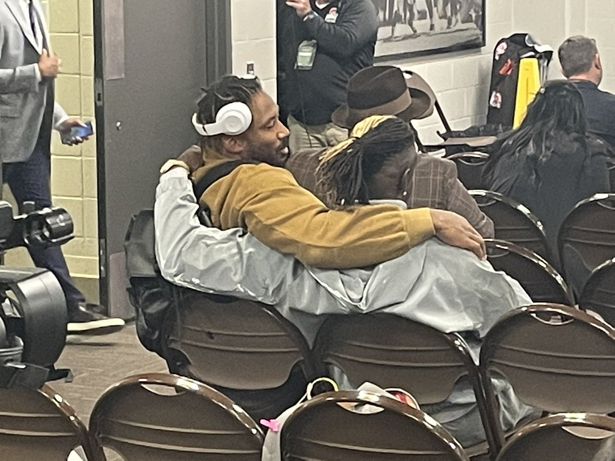 shawndunagan's tweet photo. Myles Garrett and David Njoku waiting their turn to talk to reporters. #BestFriends #Browns https://t.co/5VZ36Ts0ly