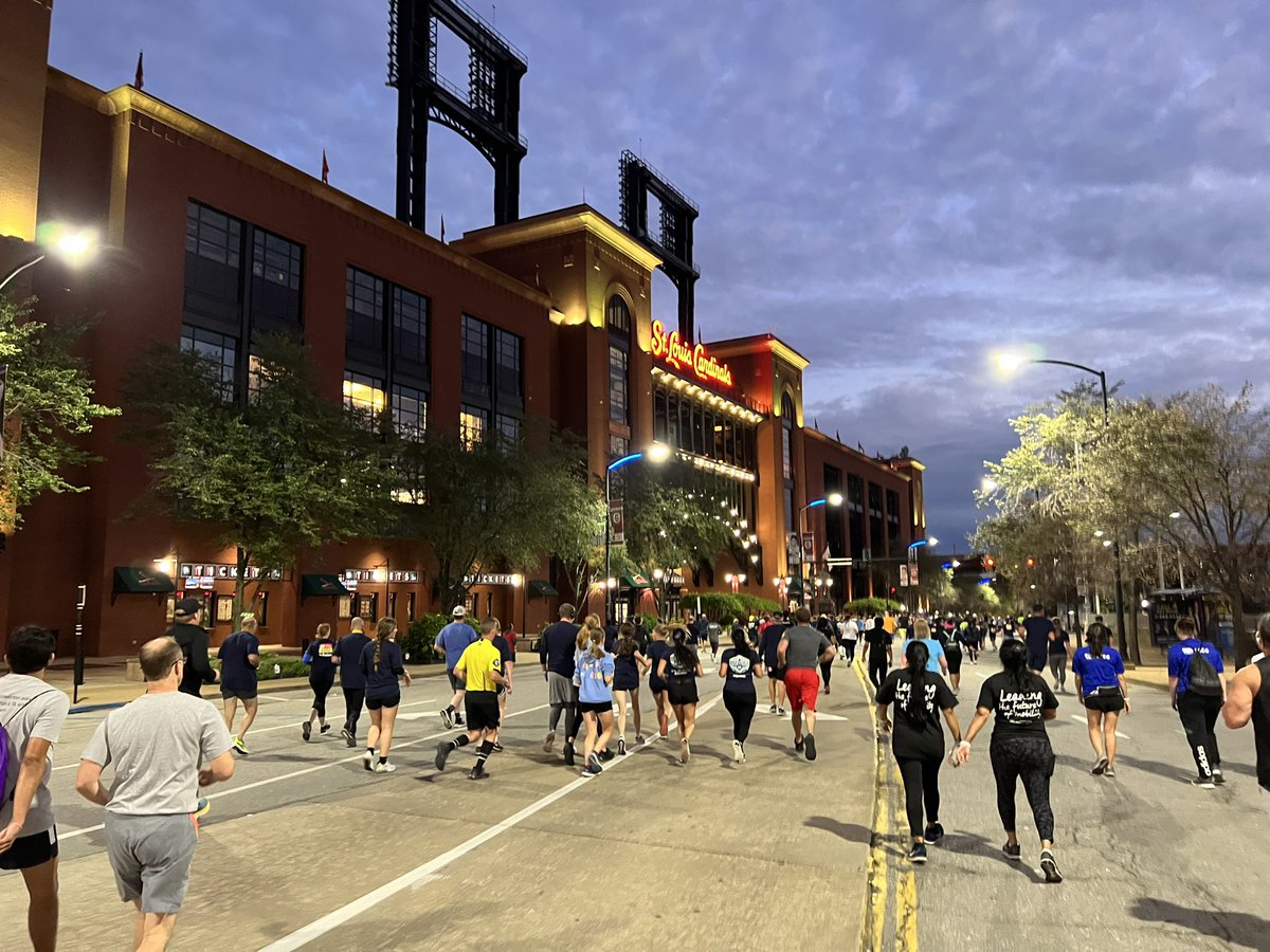 EricMartinNRF's tweet photo. Great night to run the STL Biz Dash with my BCLP colleagues!  Centene Stadium is very cool.  #BCLP #STLBizDash #CenteneStadium https://t.co/PmeiMpg915