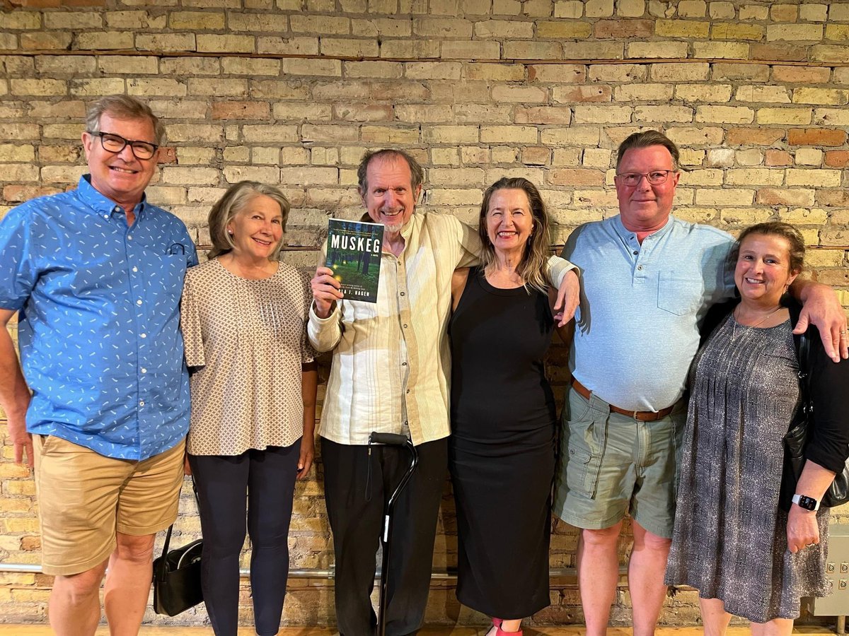 CarlaHagenBooks's tweet photo. If you were unable to attend, join me at @magersandquinn, October 25 at 7pm for a discussion w/@Erin_Hart, #author of the Nora Gavin/Cormac Maguire #mystery #novel series. /2
.
.
.
#BookTwitter #Minneapolis #BookLovers #MNAuthor #MinnesotaAuthors #WritersSupportingWriters https://t.co/dibALA85bd