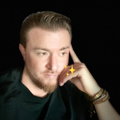 JohnnyRossi_888's tweet photo. #NewProfilePic https://t.co/c5DPD2H7CB
