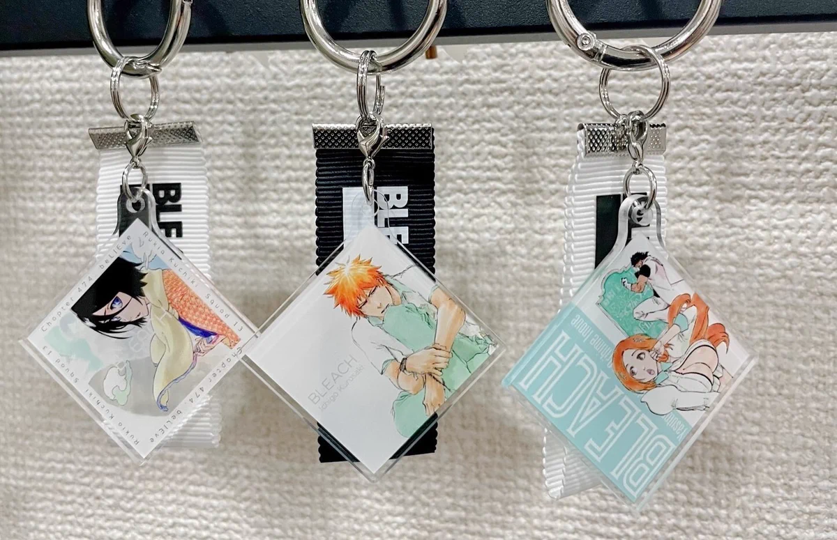 BLEACH ex原画展 レコードキーホルダー 久保帯人＆スタッフ on X: 